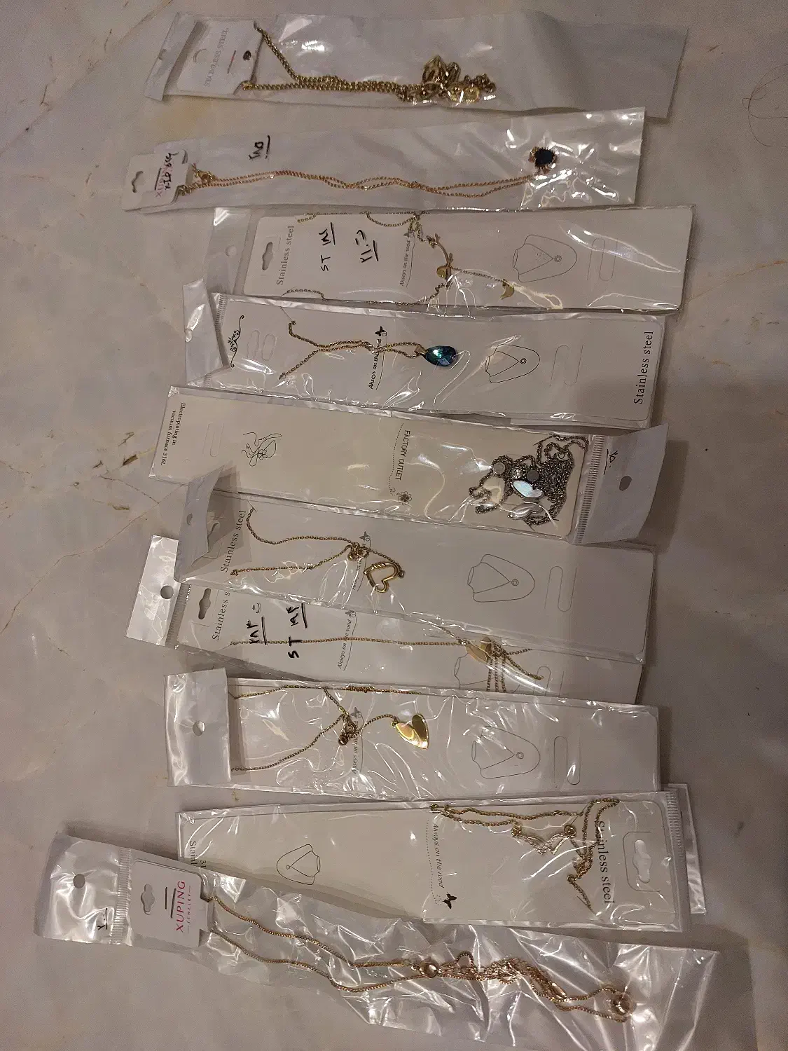 بدلیجات ژوپینگ و استیل وپرسینگ|بدلیجات|اصفهان, باغ دریاچه|دیوار