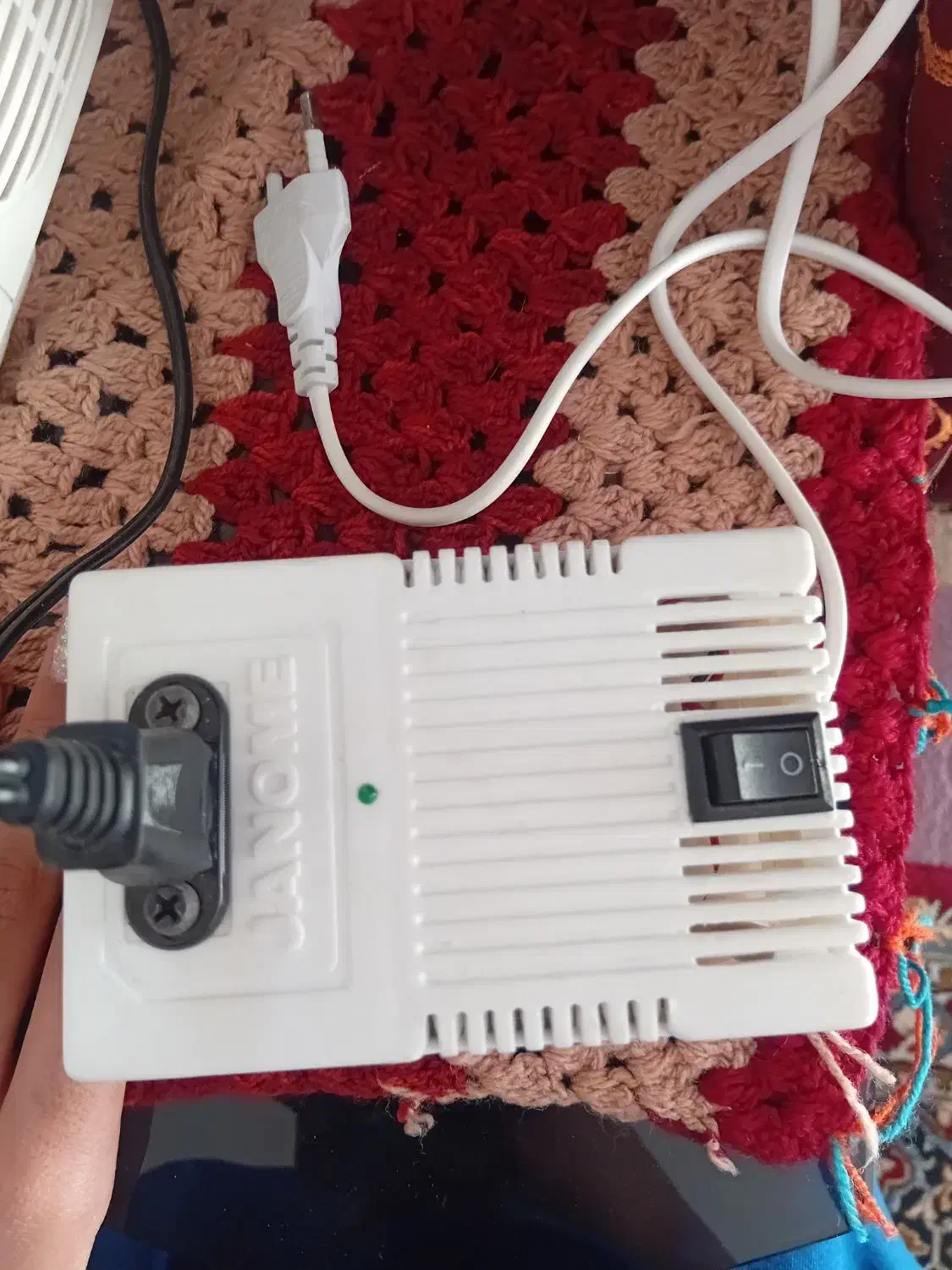 چرخ ژانومه نو|چرخ خیاطی و ریسندگی|مسجد سلیمان, |دیوار