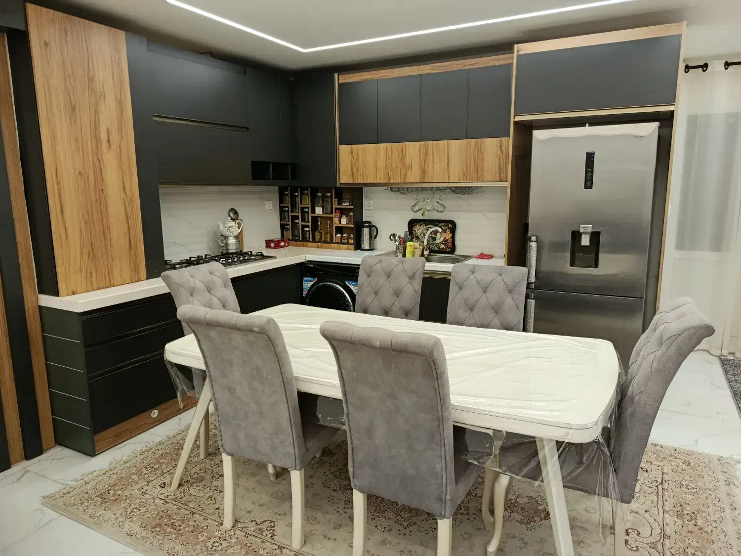 منزل مبله فوق لوکس( استریل)|اجارهٔ کوتاه‌مدت آپارتمان و سوئیت|صدرا-فارس, فاز ۱|دیوار