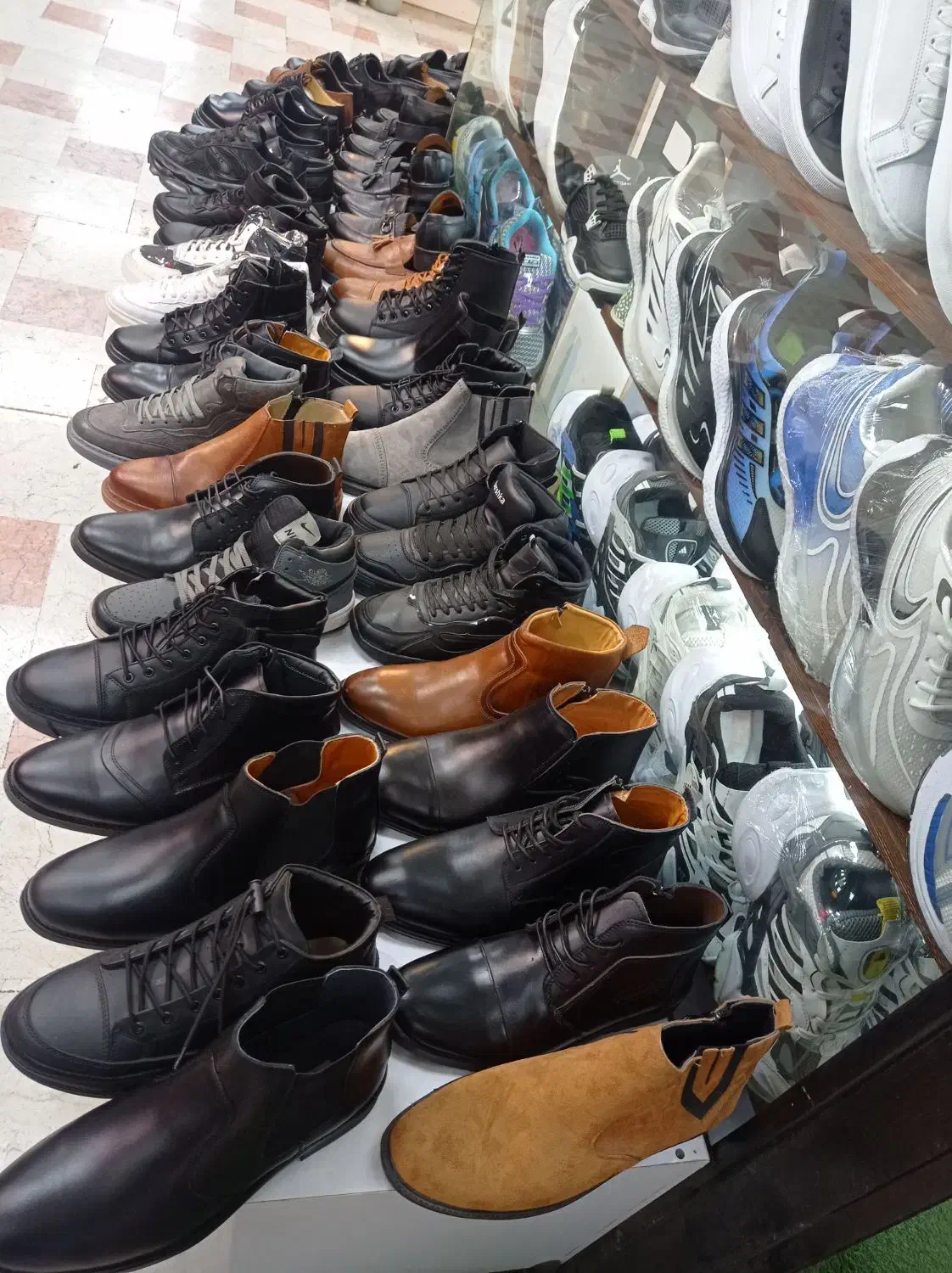 انواع کفش ولباس|کیف، کفش، کمربند|اردبیل, |دیوار