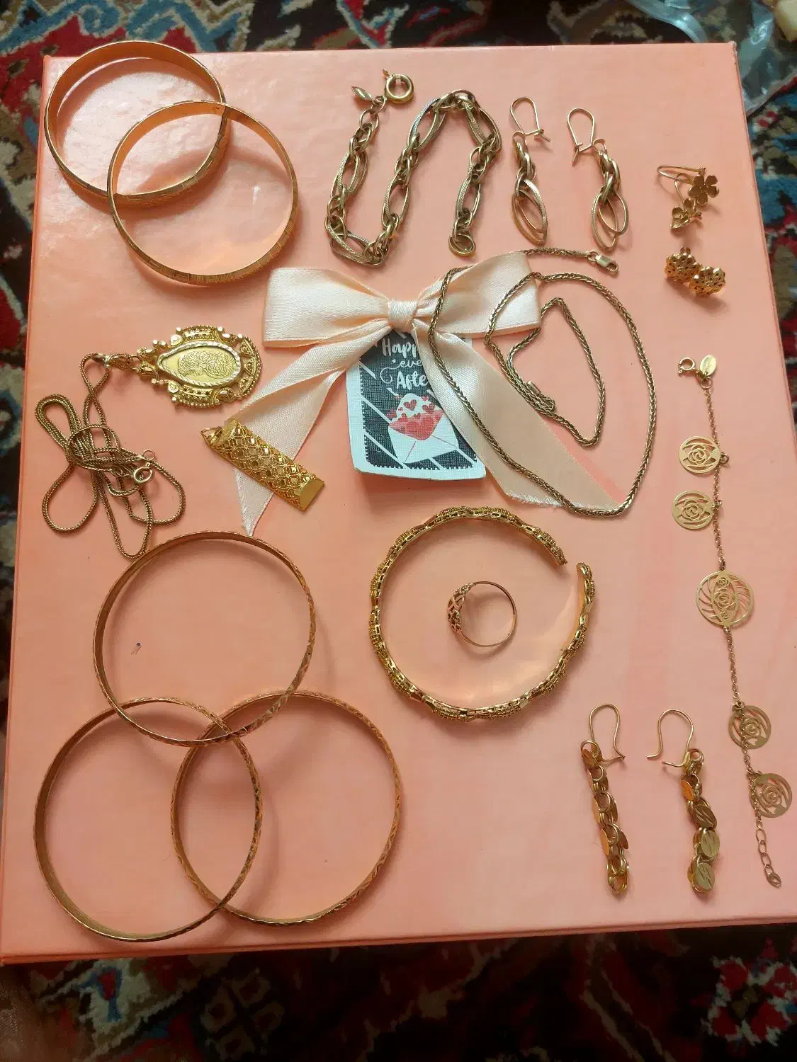 فروش طلا مصرف شده ۵۰۰هزار بالای تابلو|جواهرات|چابهار, |دیوار