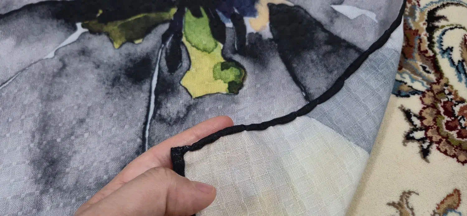 روسری|لباس|صومعه‌سرا, |دیوار