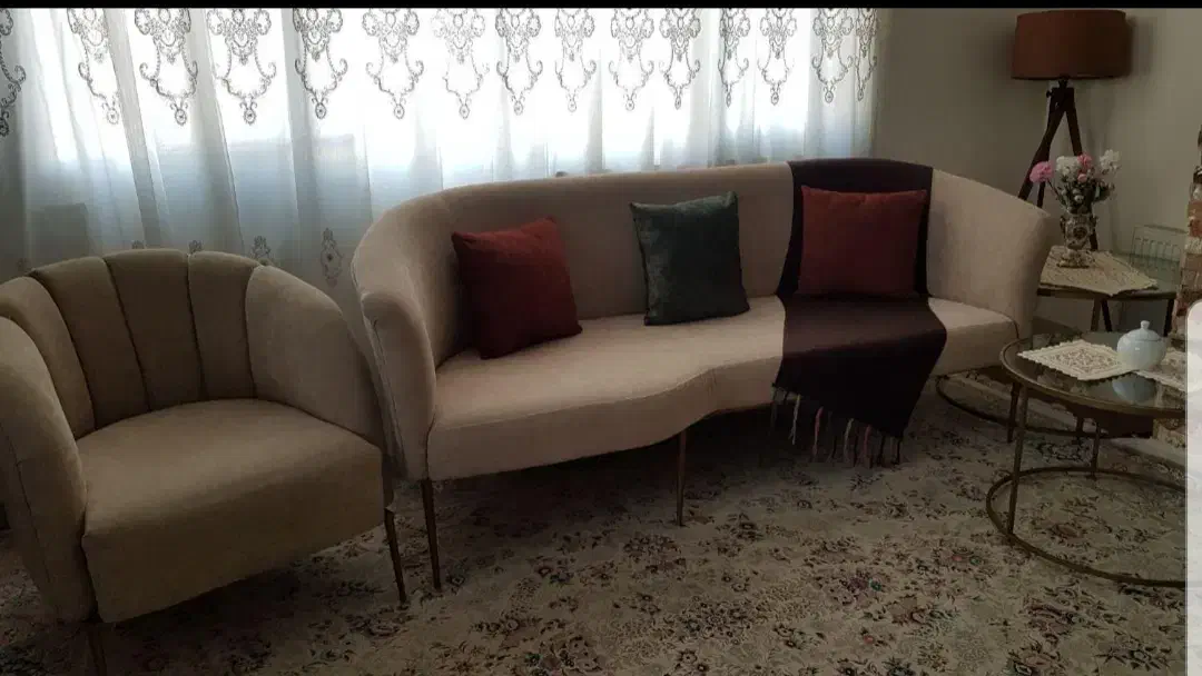 مبلمان کلاسیک مینیمال 8 نفره اسکلت فلز|مبلمان خانگی و میز عسلی|کرج, عظیمیه|دیوار