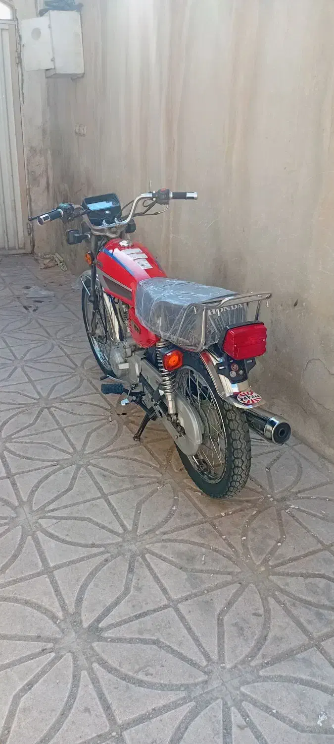 موتور ۱۲۵ استارتی در حد|موتورسیکلت|خوی, |دیوار