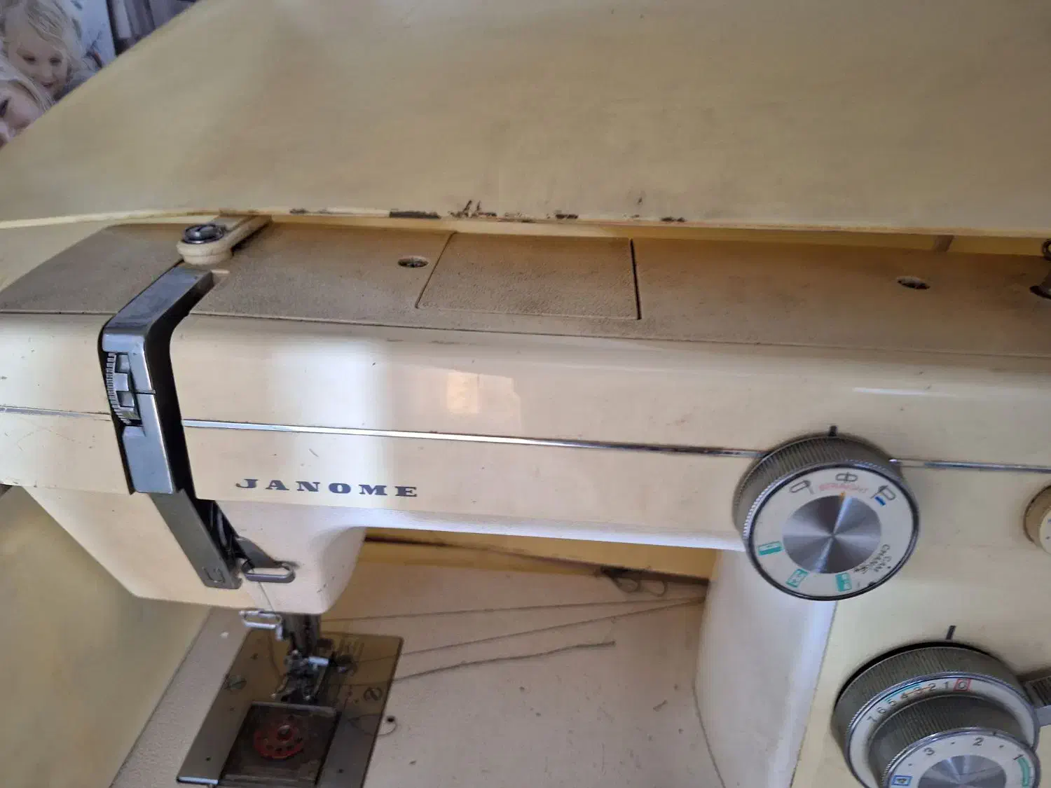 چرخ خیاطی ژانومه|ماشینآلات صنعتی|اسلامشهر, شهرک مهدیه|دیوار