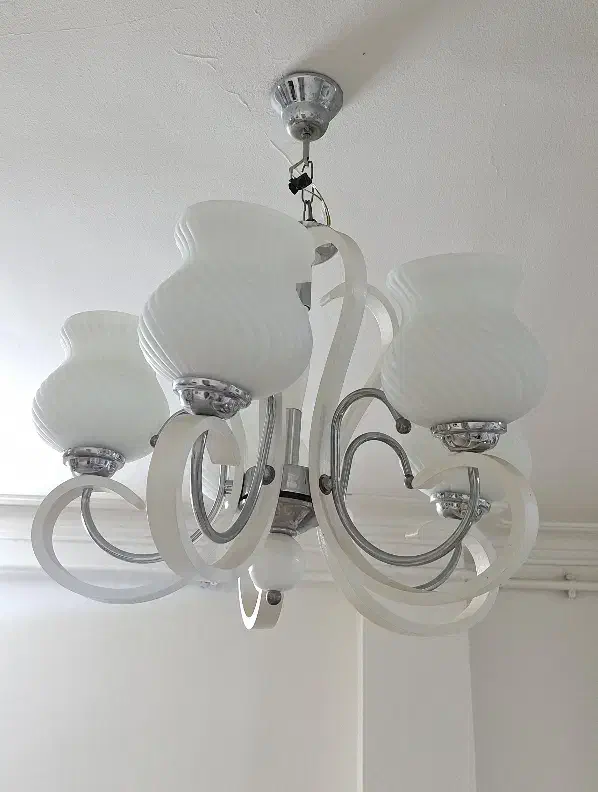 دو عدد لوستر ۵ شاخه|لوستر و چراغ آویز|علی‌آباد کتول, |دیوار