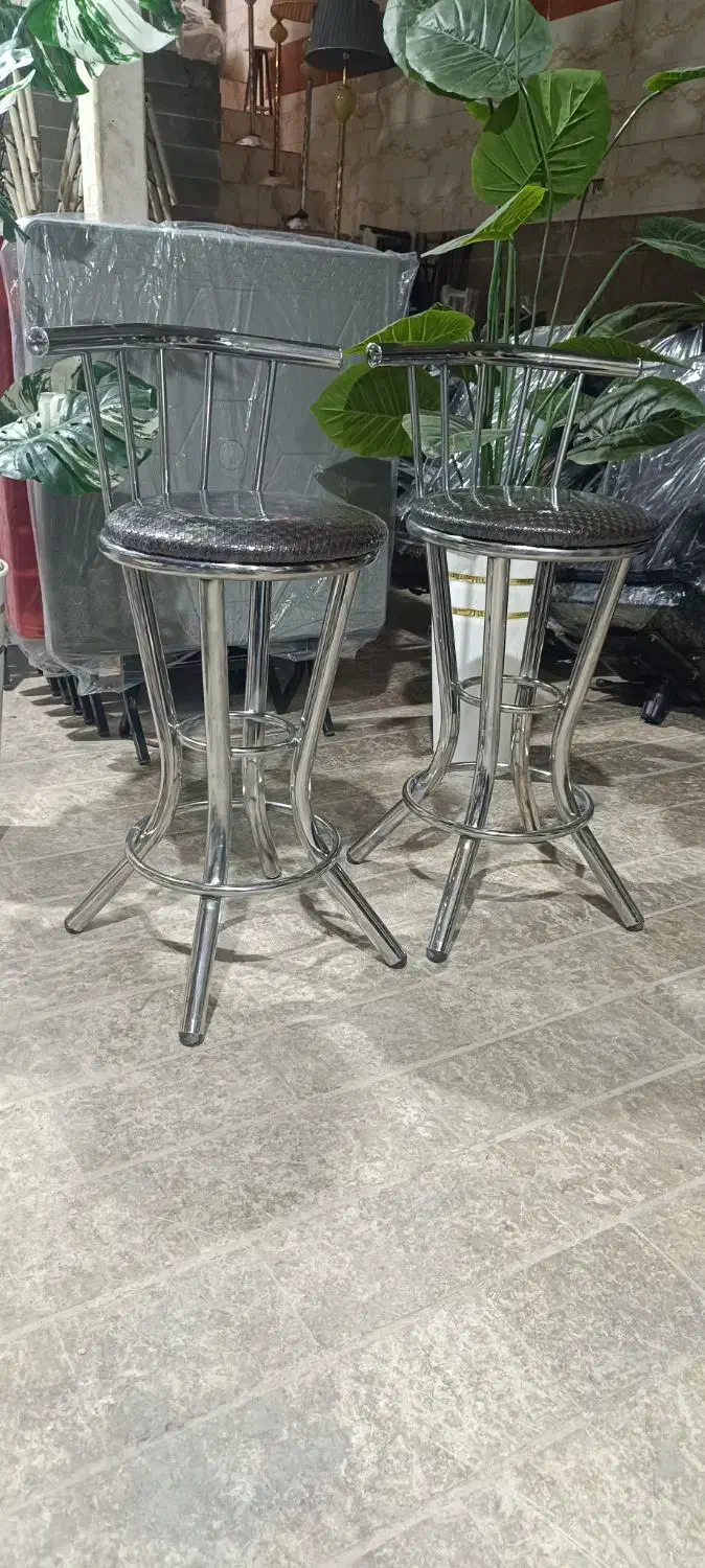 صندلی اپن فلزی پایه گلدانی|صندلی و نیمکت|شیراز, سهل‌آباد|دیوار