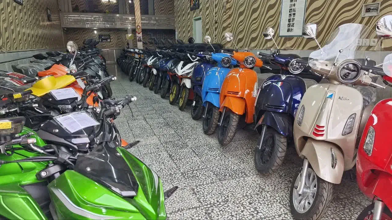 موتور سیکلت ایروکس|موتورسیکلت|اصفهان, شهرک ولیعصر|دیوار