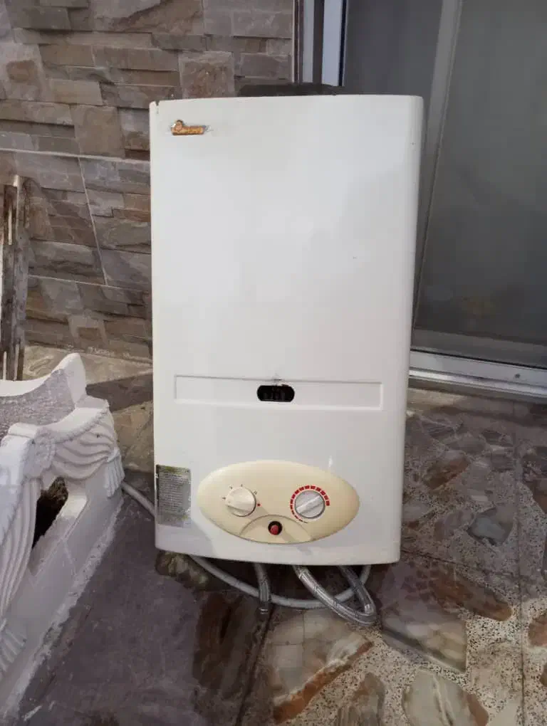 آبگرمکن دیواری|آبگرمکن، پکیج، شوفاژ|بندر انزلی, کلیور|دیوار