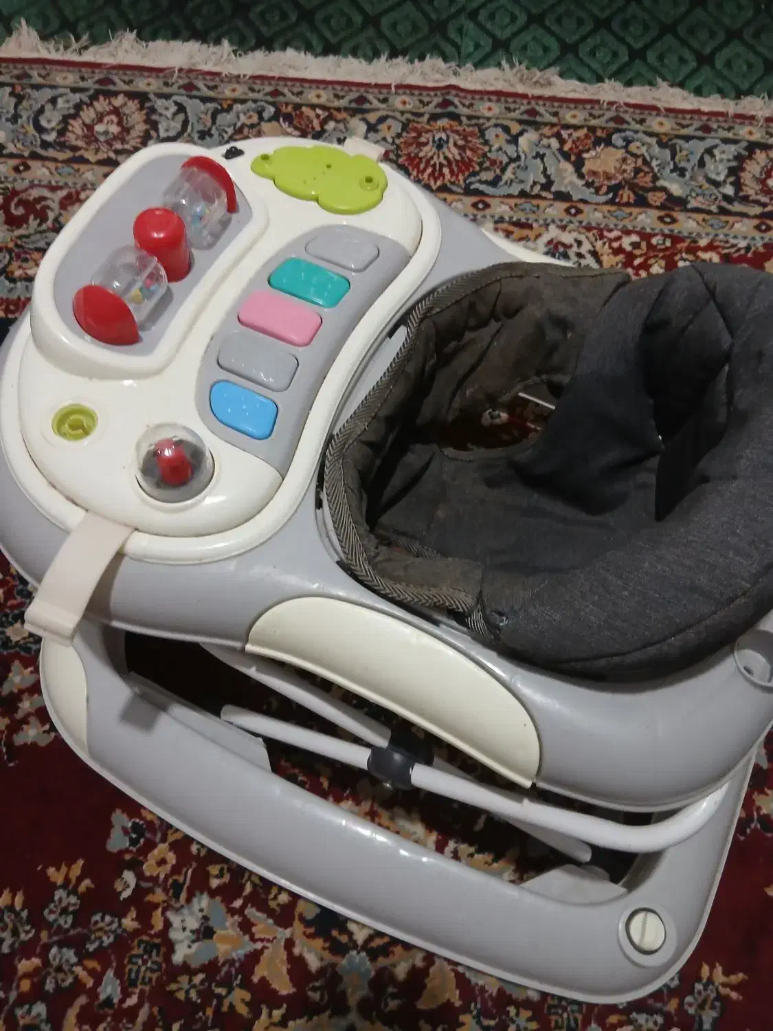 روروئک|کالسکه و لوازم جانبی|ساری, |دیوار