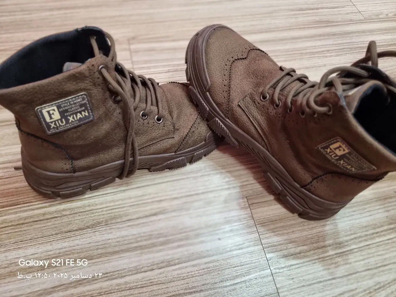 بوت خارجی سایز۴۰|کیف، کفش، کمربند|فولادشهر, C3|دیوار