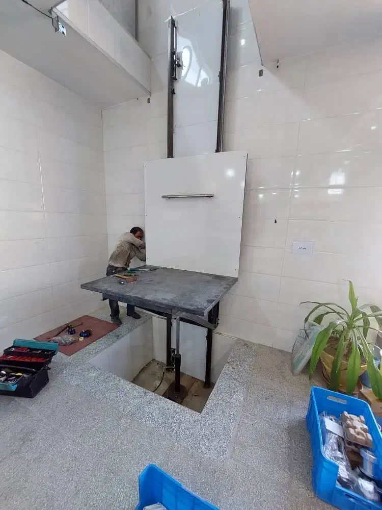 ساخت و نصب انواع بالابر|خدمات پیشه و مهارت|کاشان, بازار کاشان|دیوار