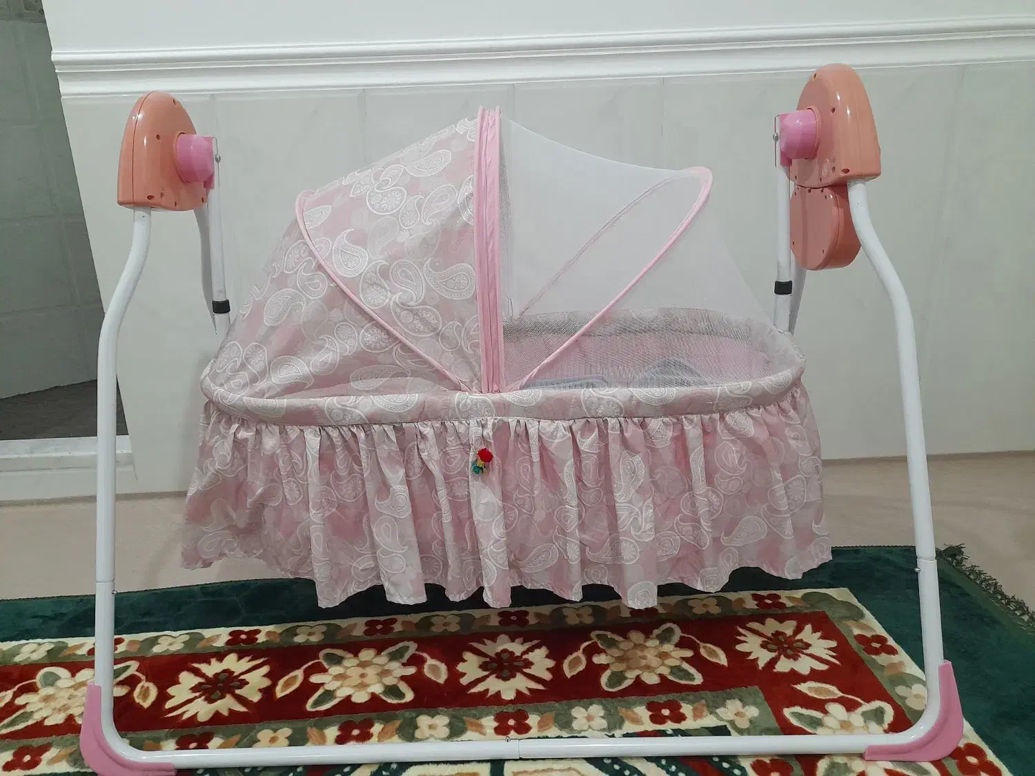 گهواره برقی|اسباب و اثاث بچه|لار, |دیوار