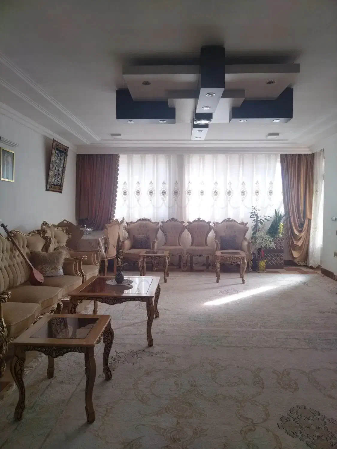 آپارتمان خوش نقشه و دلباز|فروش آپارتمان|شهرضا, |دیوار