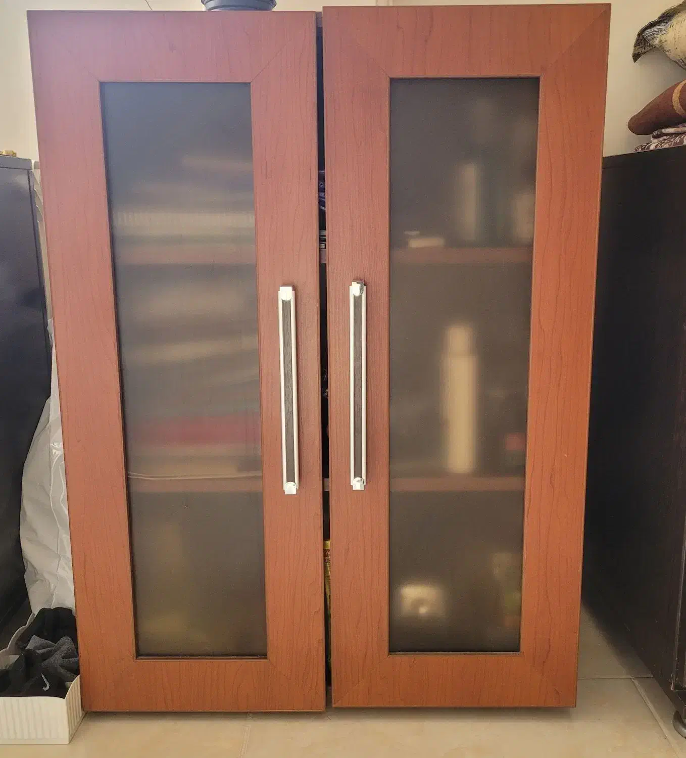 ویترین و کتابخانه سه طبقه MDF دیواری|کتابخانه، شلف، قفسه‌های دیواری|تهران, مینای شمالی (مخبر)|دیوار