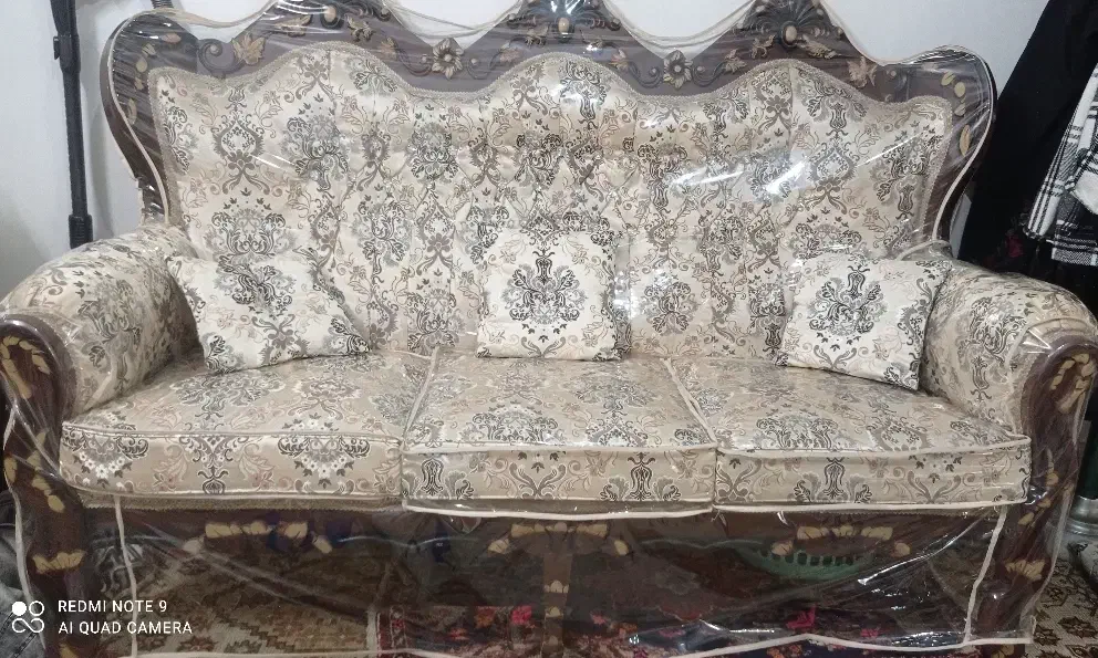 مبل ۹ نفره|مبلمان خانگی و میز عسلی|قرچک, شهرک گلها|دیوار