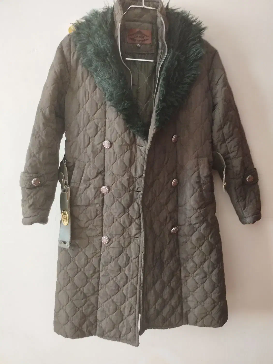 پالتو دخترانه با قیمت ۳۵۰ هزار تومان|لباس|گناباد, |دیوار