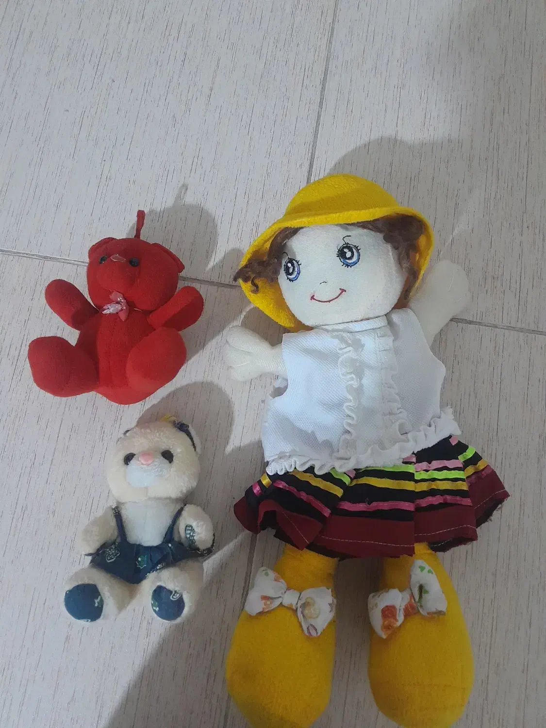 عروسک|اسباب‌بازی بچه|قدس, معادن شن و ماسه|دیوار