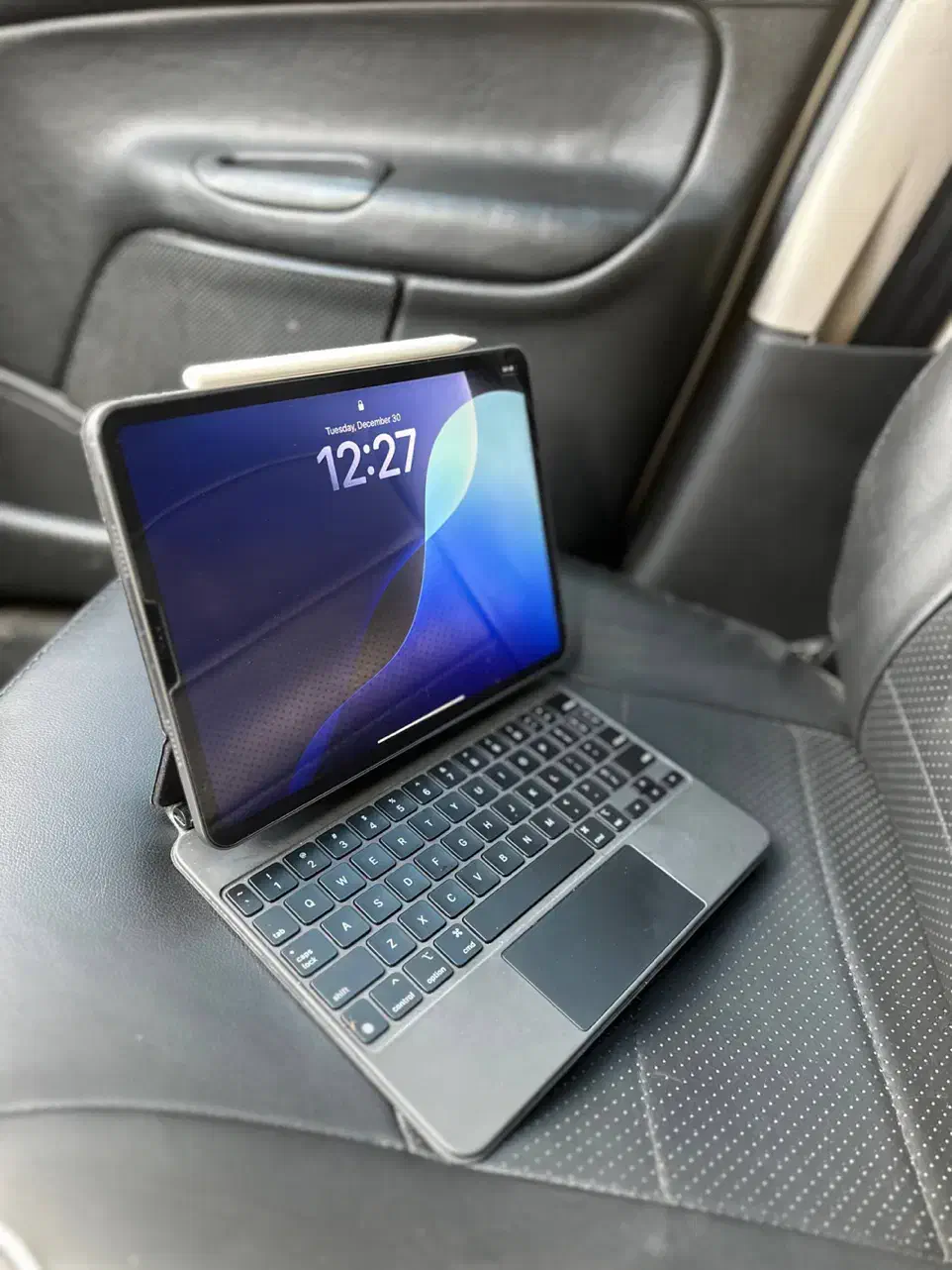 iPad Pro M2 + Magic Keyboard + Apple Pencil|تبلت|مشهد, گوهرشاد|دیوار