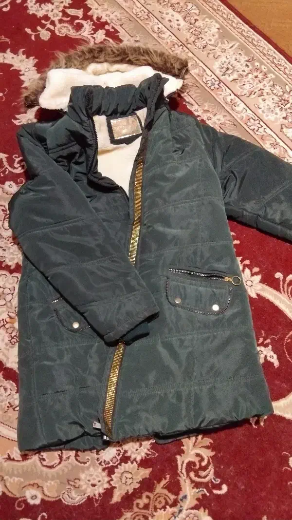 کاپشن در حد نو|لباس|خوسف, |دیوار