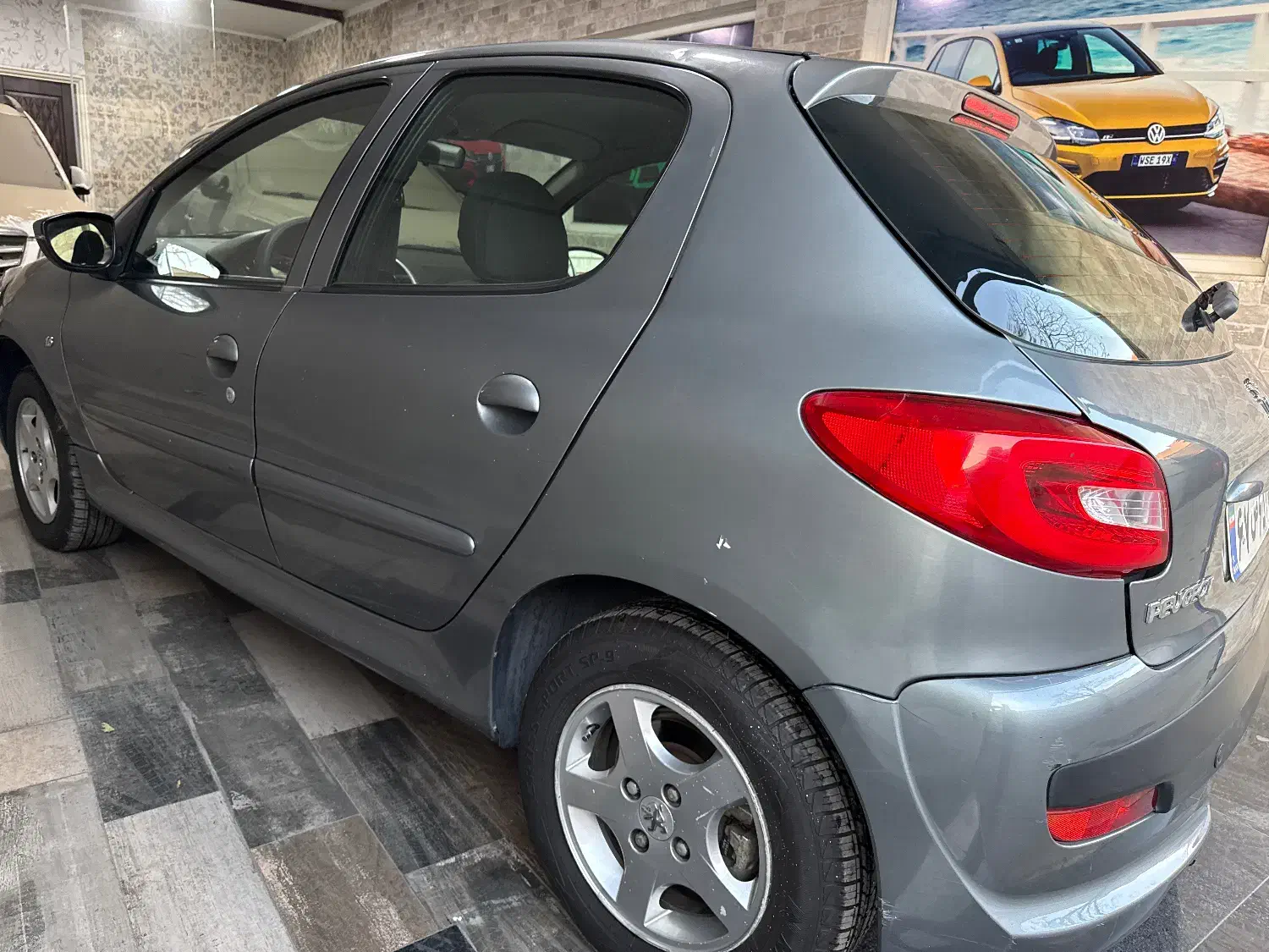 207 اتومات مدل ۹۷|خودرو سواری و وانت|تهران, جیحون|دیوار