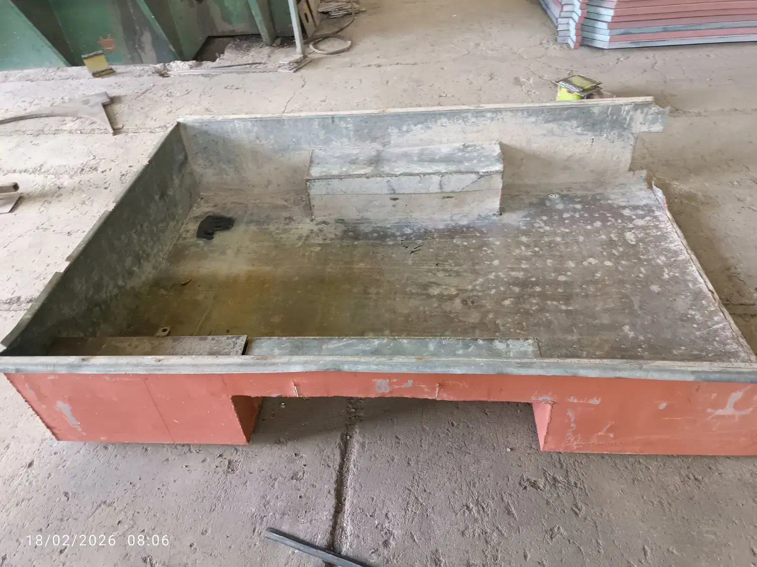 کفی مزدا|ابزارآلات|همدان, |دیوار