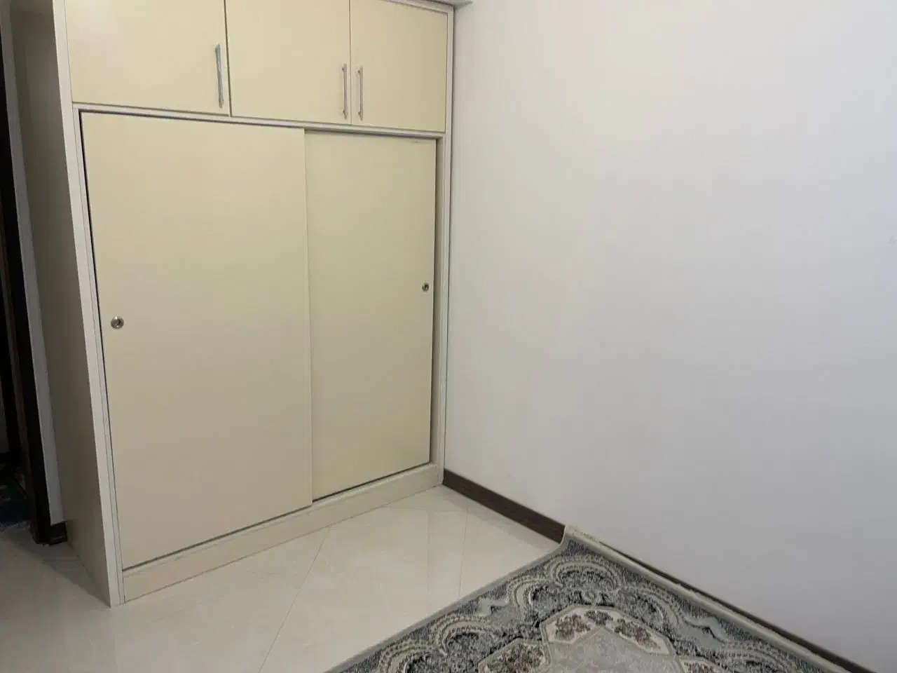 برج مجلل ۱۰۰ متر دو خواب طبقه ۱۱ فول امکانات