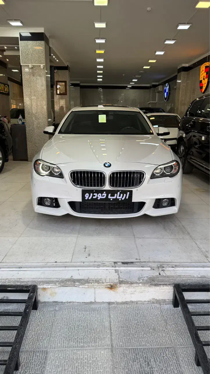 بی ام و 528i|خودرو سواری و وانت|اصفهان, تخت فولاد|دیوار