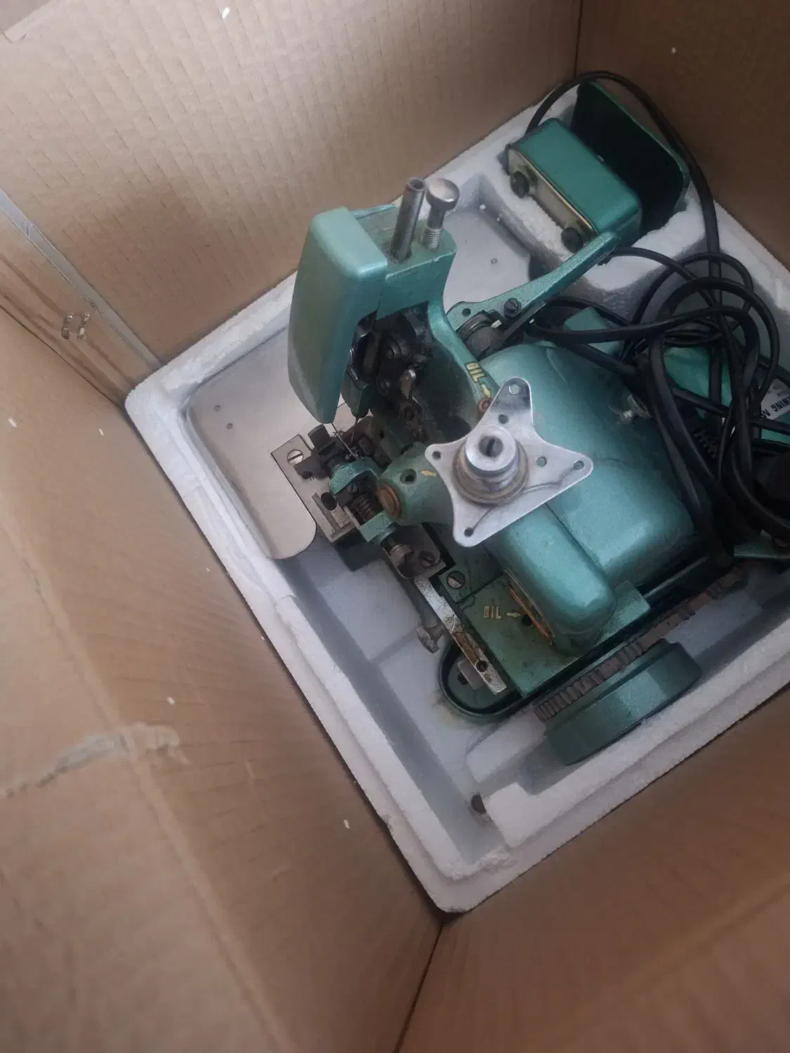 سردوز کنتکس|چرخ خیاطی و ریسندگی|همدان, |دیوار