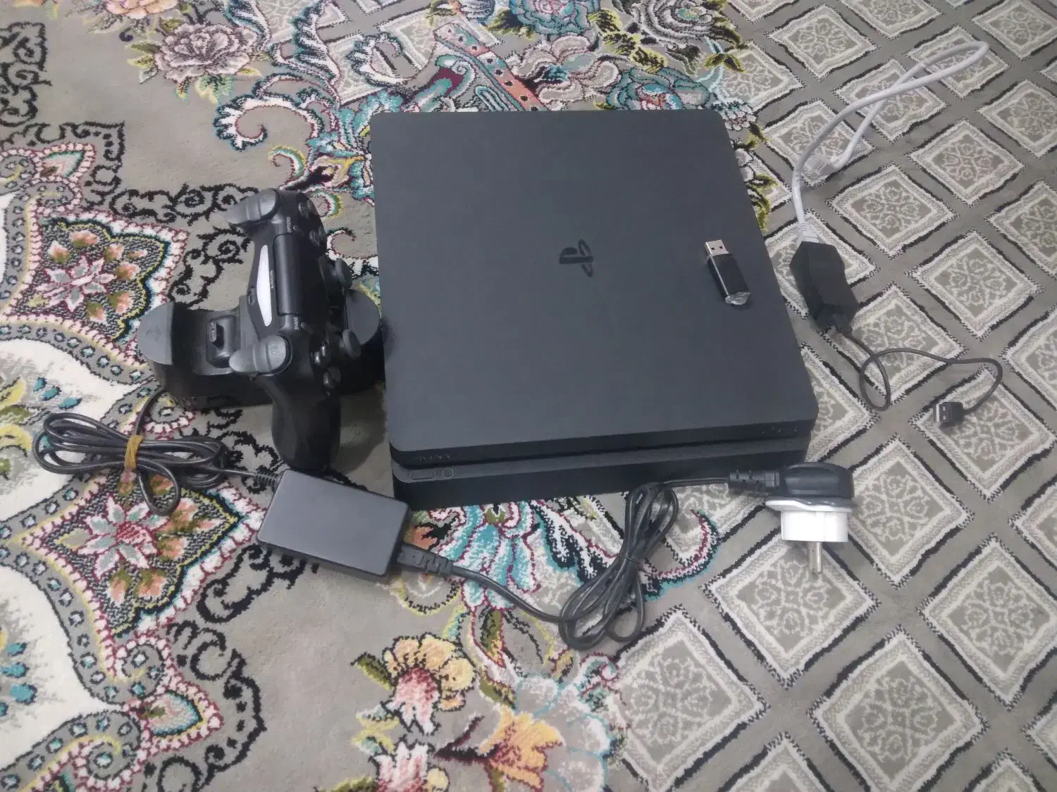 پلی استیشن 4|کنسول، بازی ویدئویی و آنلاین|قم, یزدان‌شهر|دیوار