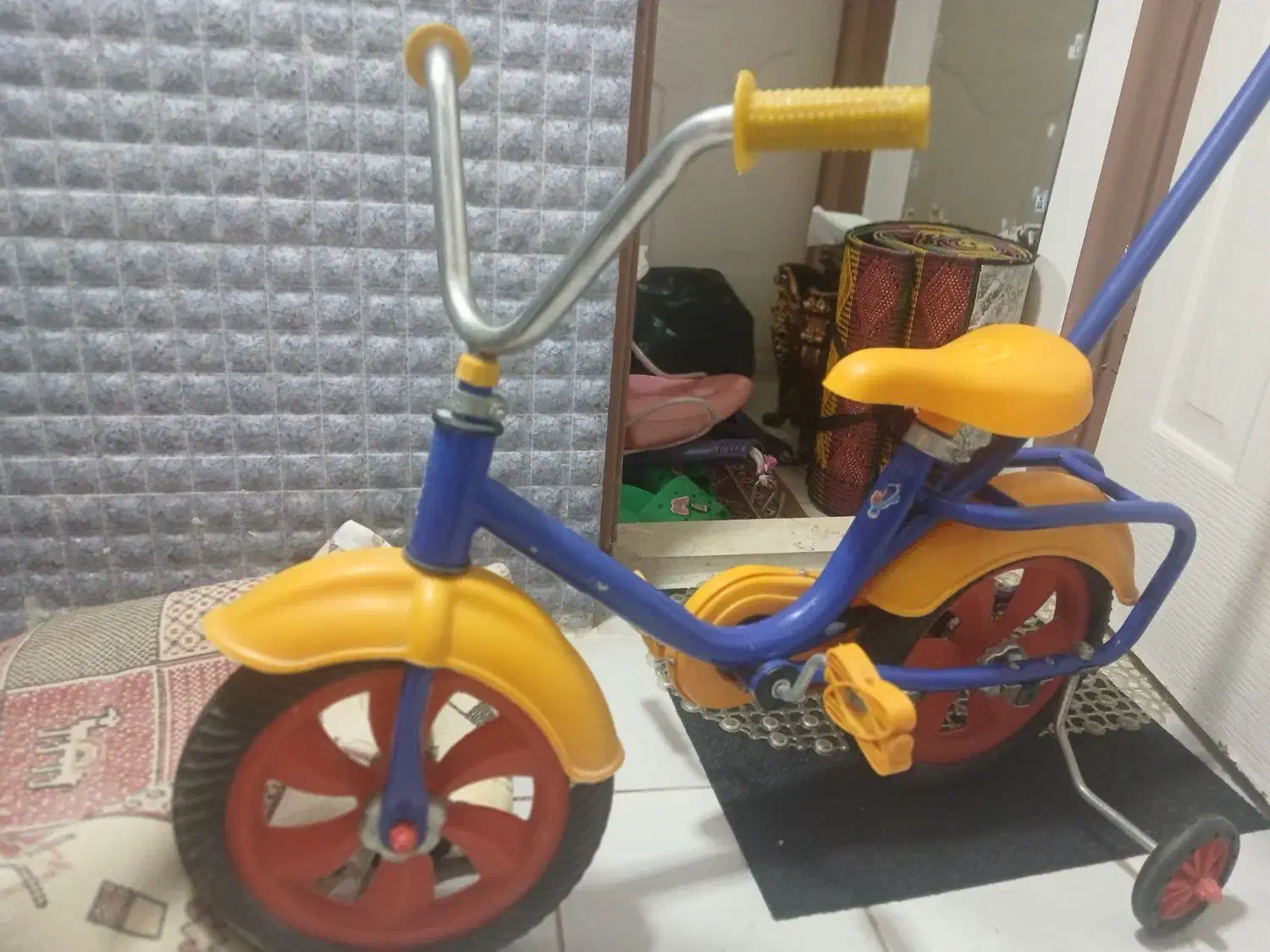 دوچرخه و تاب بچگانه|اسباب و اثاث بچه|تهران, وصفنارد|دیوار