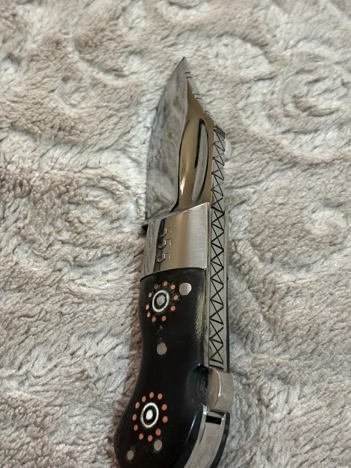 چاقوی ابراهیم|کلکسیون اشیاء عتیقه|میاندوآب, |دیوار