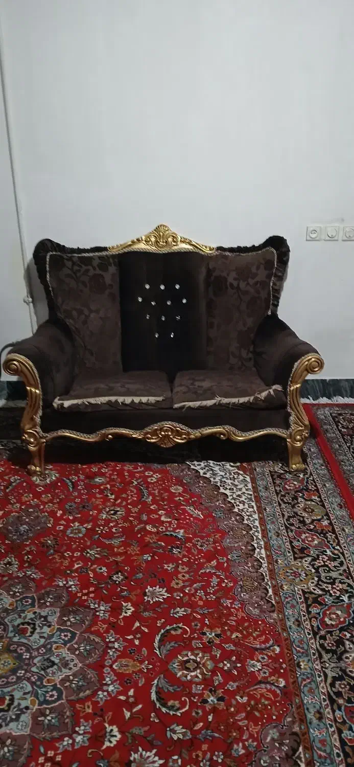 مبل|مبلمان خانگی و میز عسلی|ایوان, |دیوار