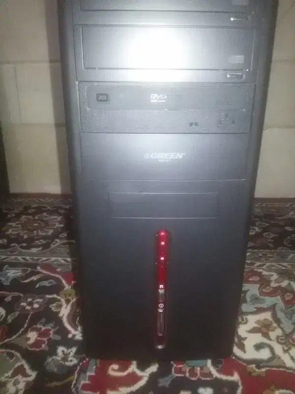 کیس کامپیوتر نسل 7 و 3|رایانه رومیزی|قم, چهل درخت|دیوار