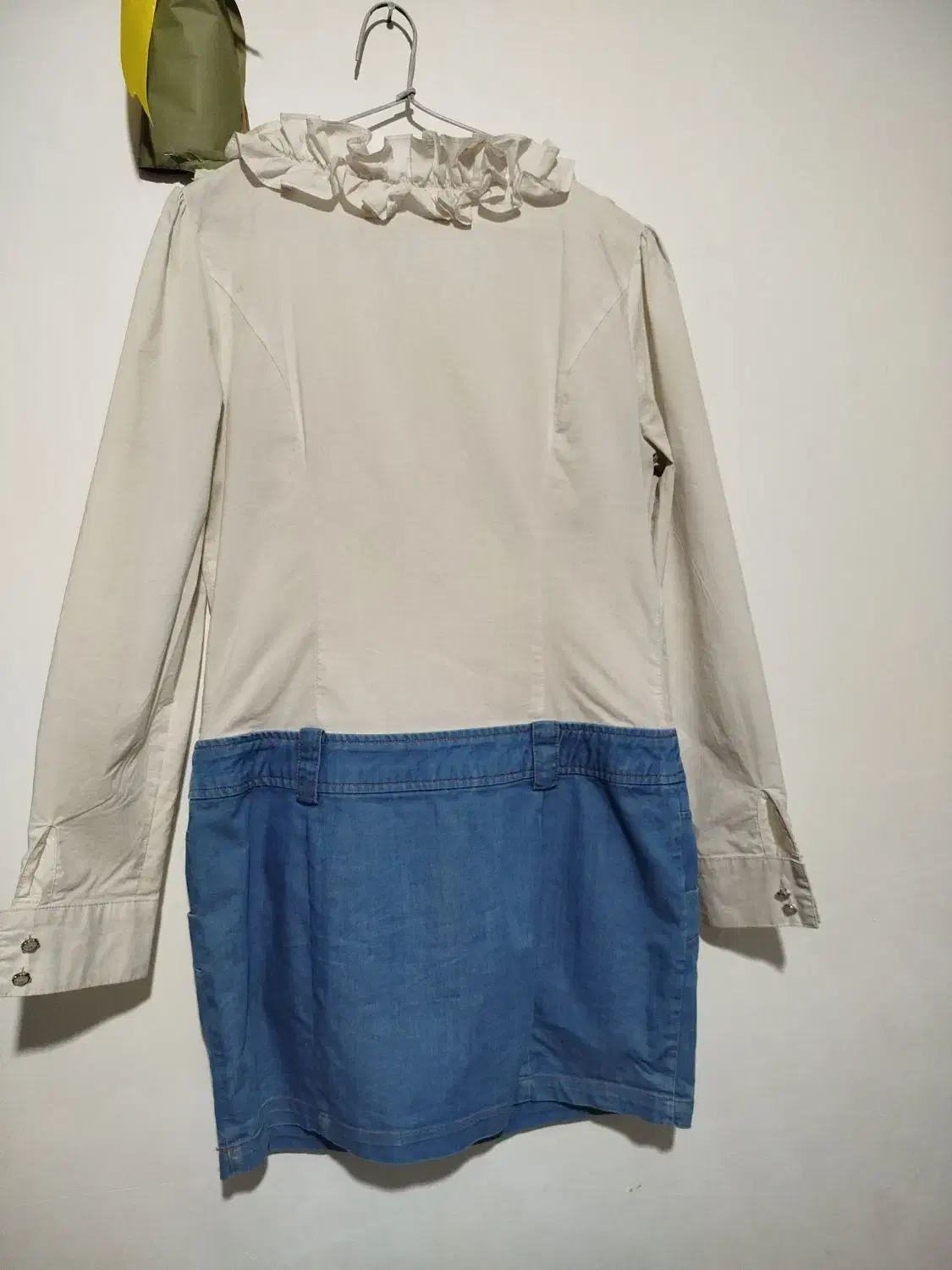 لباس|لباس|تهران, خزانه|دیوار