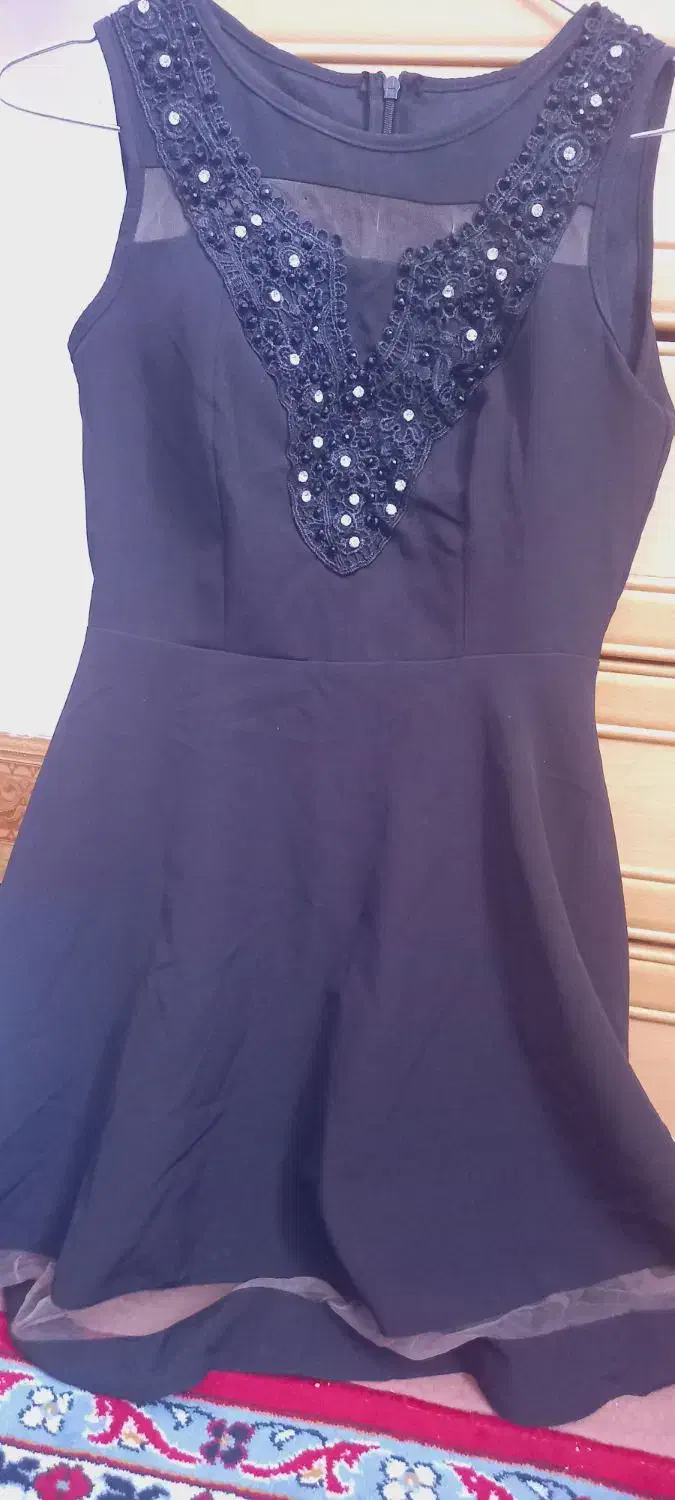 لباس|لباس|کنگاور, |دیوار