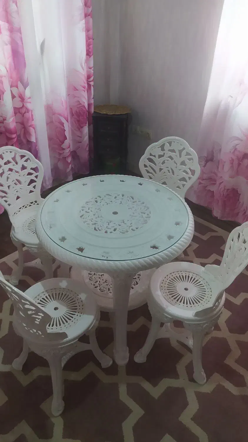 میز صندلی نشکن|میز و صندلی غذاخوری|لاهیجان, یوسف آباد|دیوار