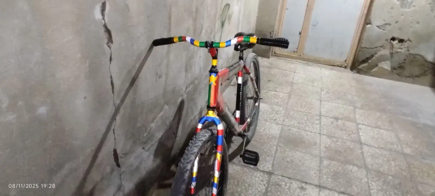 دوچرخه 26|دوچرخه، اسکیت، اسکوتر|خاش, |دیوار