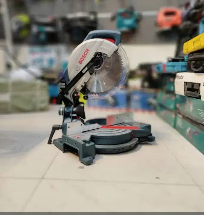 فارسی بر بوش ۲۵۵ اصلی اکبند زاویه زن از بغل اکبند|ابزارآلات|فردیس, فردیس|دیوار