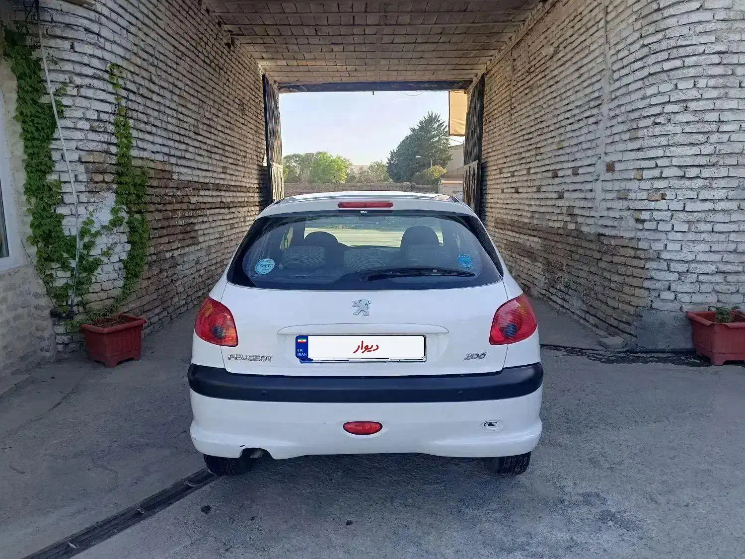 206تیپ 5مدل 97 تک برگ سند|خودرو سواری و وانت|کرمانشاه, |دیوار