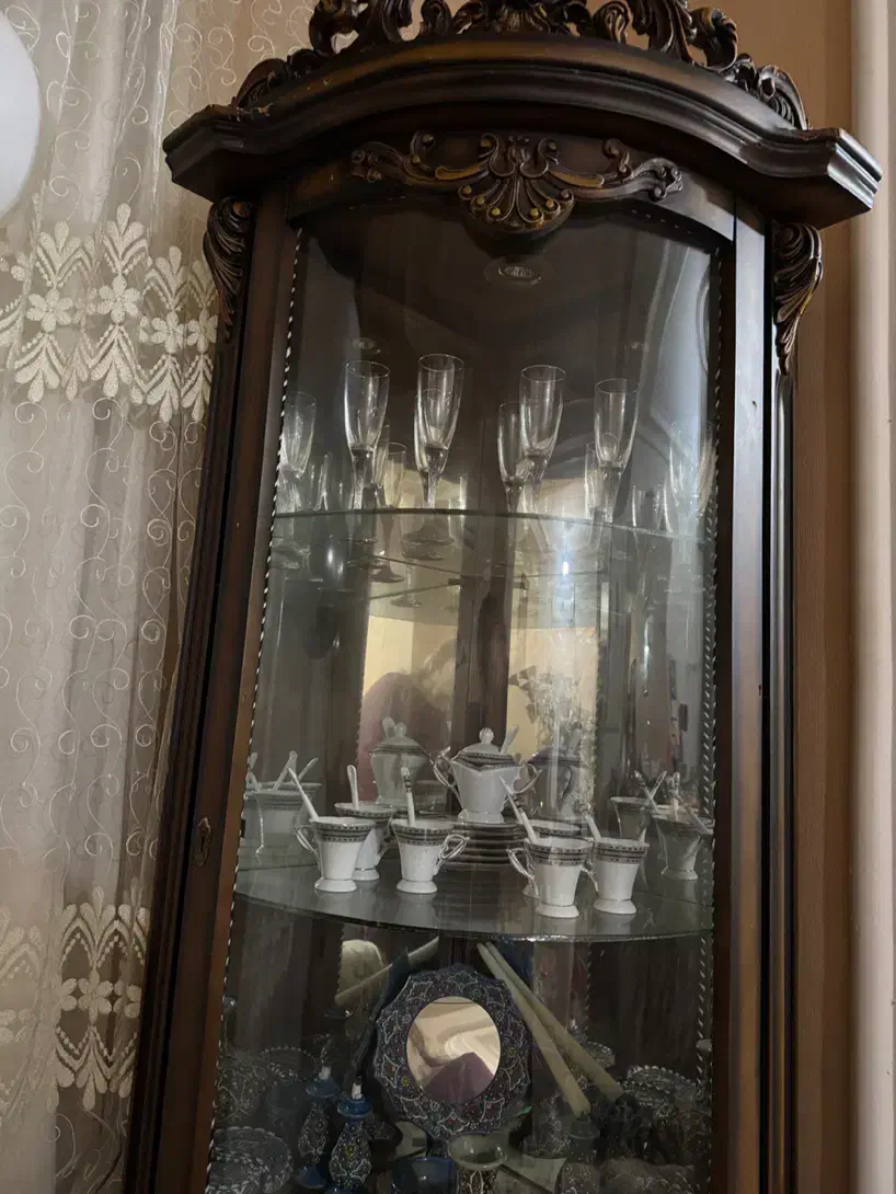 بوفه شیک|بوفه، ویترین، کنسول|لاهیجان, شیشه گران|دیوار