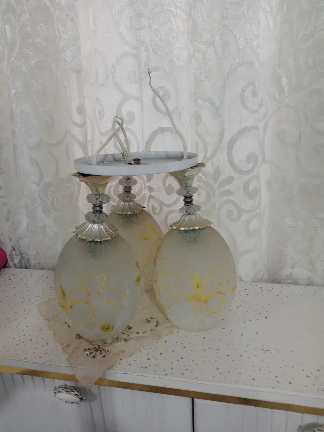 لوستر.یک عددلوسترسه شاخه.تخفیف پای معامله|لوستر و چراغ آویز|خرم‌آباد, |دیوار