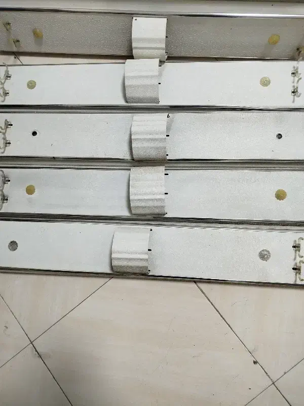 فروش 5عدد مهتابی با چراغهای سالم|لامپ و چراغ|اصفهان, باغ فدک|دیوار