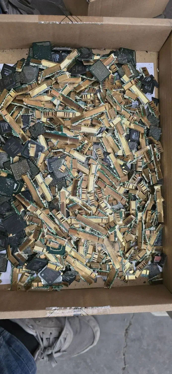 خریدار ضایعات بردگوشی رم سی پی یو مادربردکامپیوتر|خدمات پیشه و مهارت|اقبالیه, |دیوار