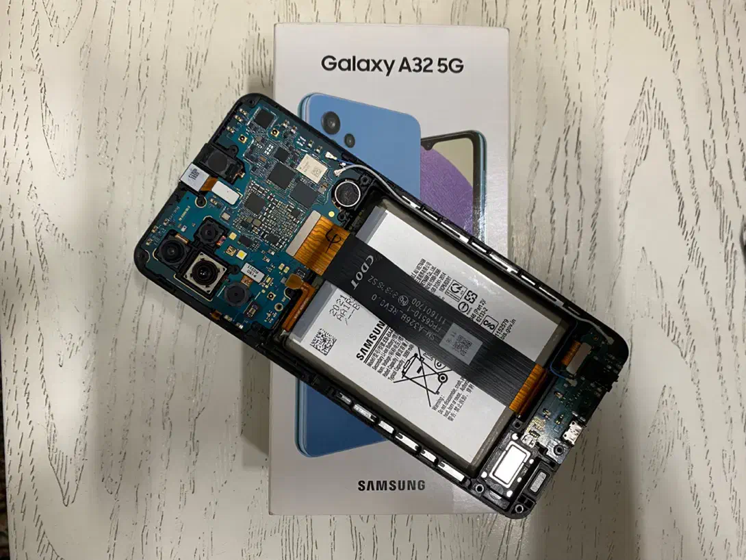 قطعات a32 5G و a53 و t705|لوازم جانبی موبایل و تبلت|ری, شهید بهشتی|دیوار