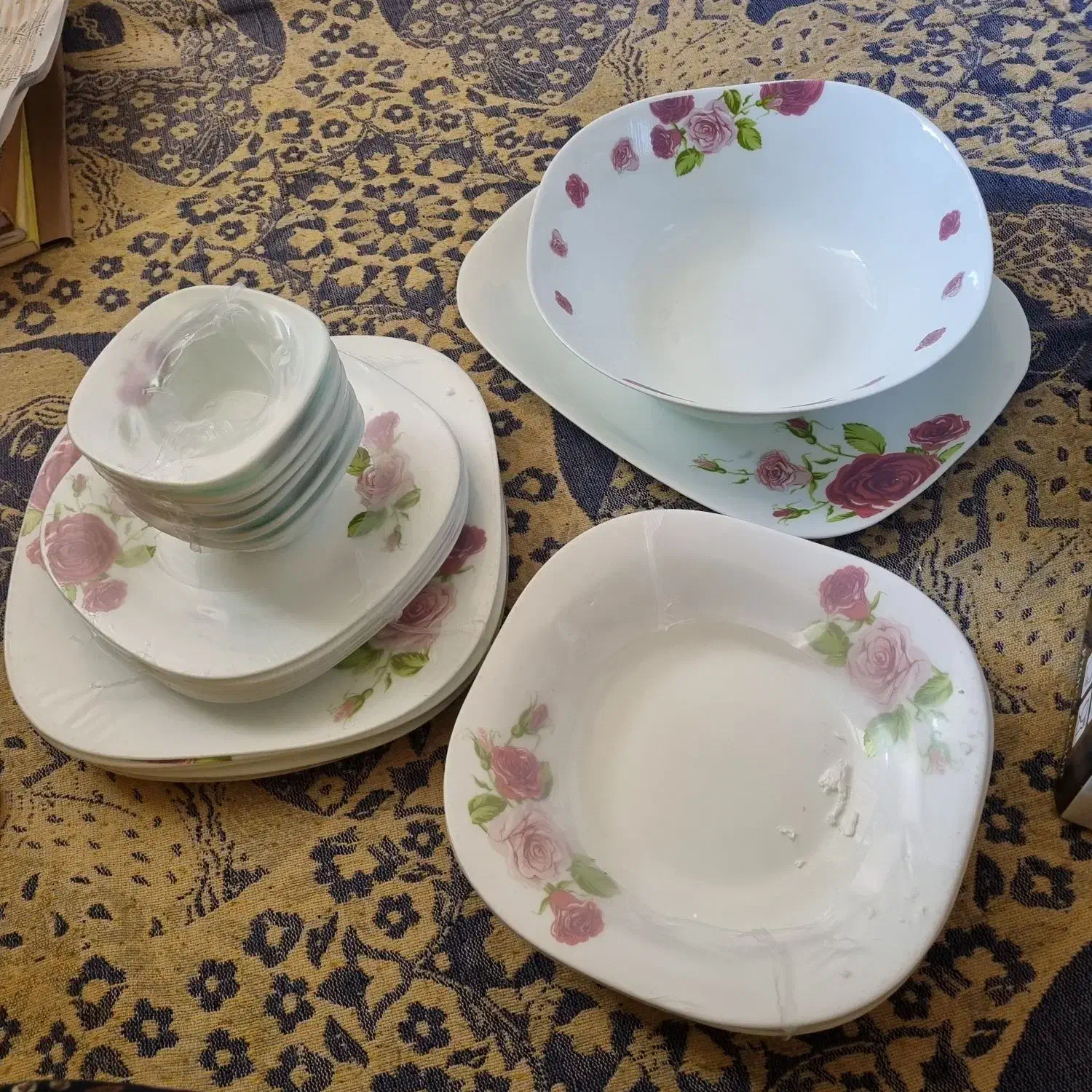 سرویس ۲۶ پارچه|ظروف سرو و پذیرایی|تهران, سیمای ایران|دیوار