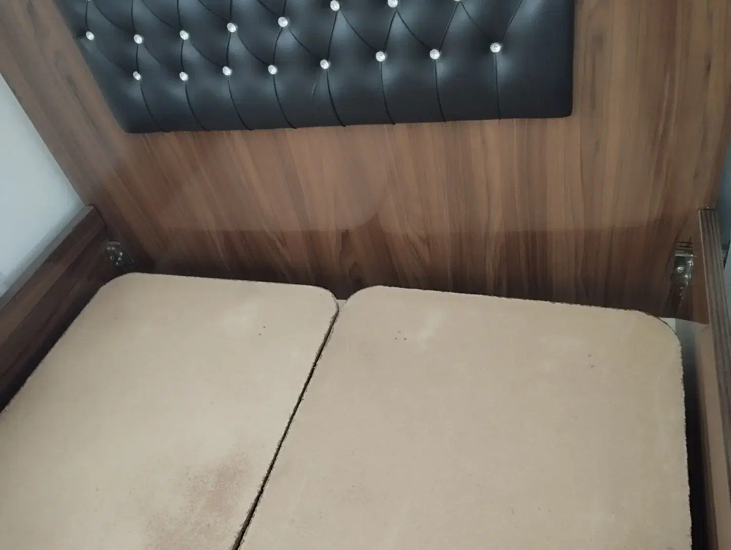 تخت و خواب ام دی اف دو نفره همراه با تشک|تخت و سرویس خواب|مهاباد (آذربایجان غربی), |دیوار