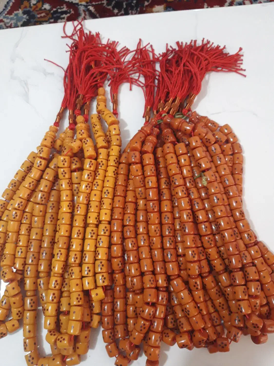 تسبیح سندلوس|کلکسیون اشیاء عتیقه|اهواز, کوی علوی|دیوار