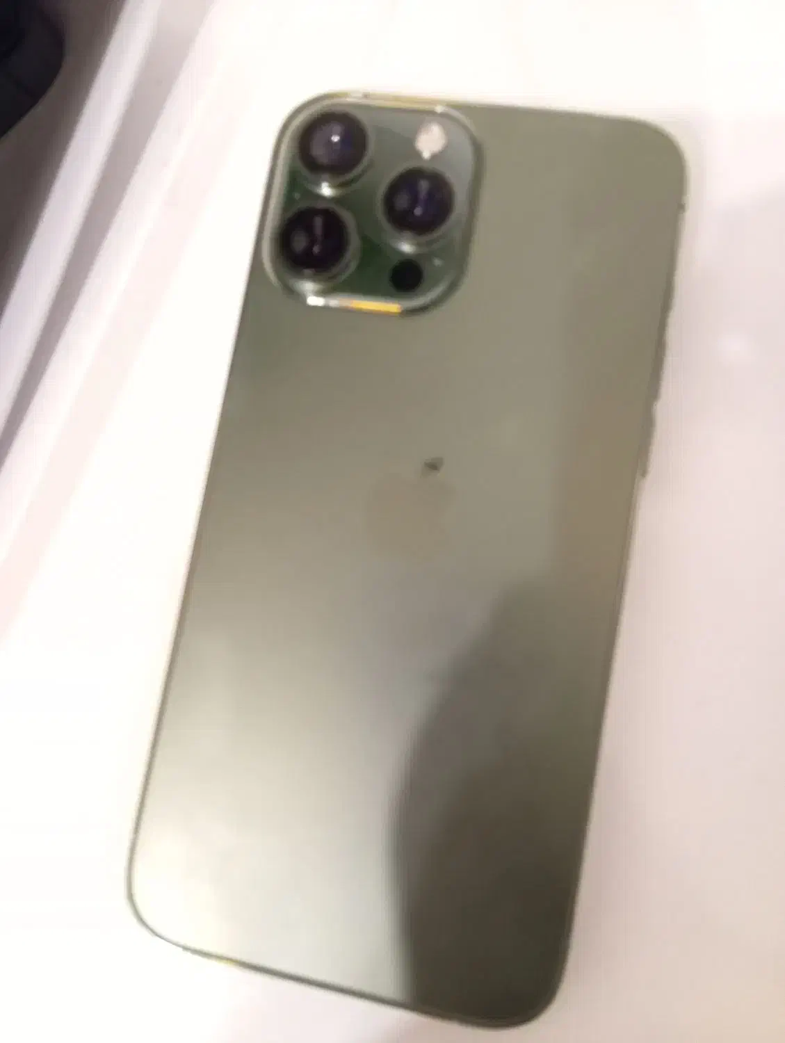 طرح اپل iPhone 13 Pro Max با حافظهٔ ۱ ترابایت|موبایل|گلپایگان, |دیوار