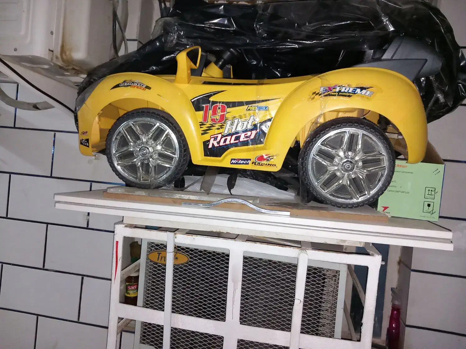 ماشین شارژی|اسباب‌‌بازی|امیدیه, |دیوار